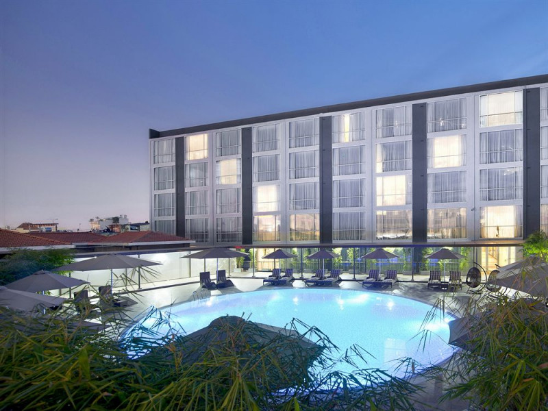 m life online casino